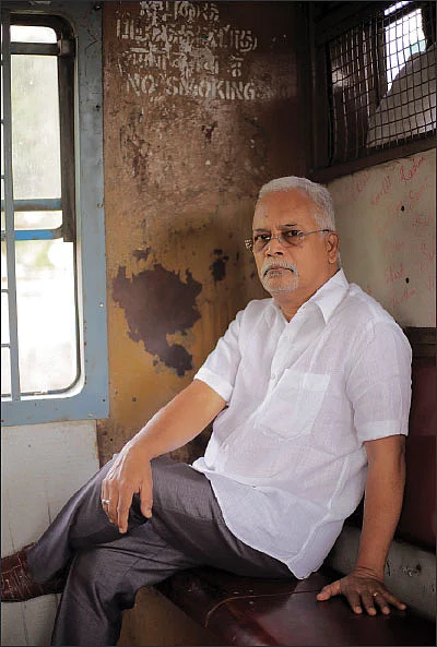 கறுப்பு நகைச்சுவையும் சுயபகடியும் கலந்த கதைகள்