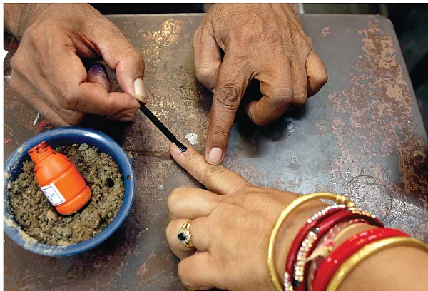 இடைத்தேர்தலுக்குப் பிறகு தி.மு.க ஆட்சி?