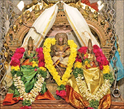 அய்யனார் கோயில் தீர்த்தக்குளம்!