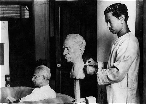காலத்தில் வாழும் கலைஞன்