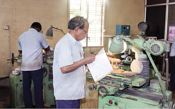 தகுதிகளை வளர்த்துக்கொண்டால்...