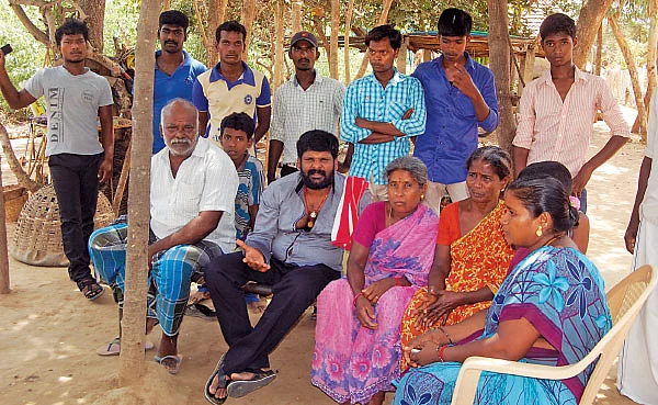 தீபா அக்காவால் அரசியல் பண்ண முடியாது!
