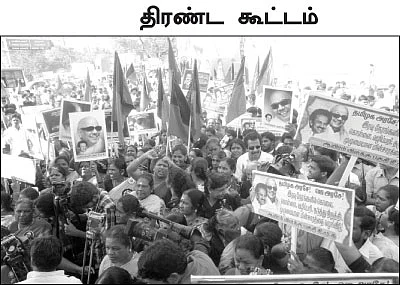 ''மின்வெட்டை சரிசெய்ய முடியவில்லை என்றால் நடையைக் கட்டு!''