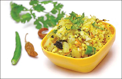 சித்திரை... அவல் பிரசாதம்!