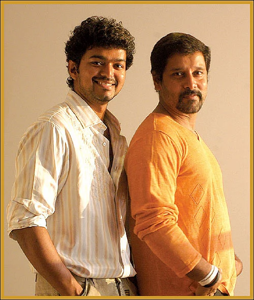 விஜய் - விக்ரம் செம ஸ்பெஷல் சந்திப்பு!
