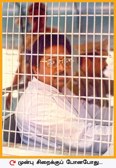 போட்டியிடத் தடை? - ஆர்.கே.நகர் வேட்பாளர் சிங்கப்பூர் குடிமகனா?