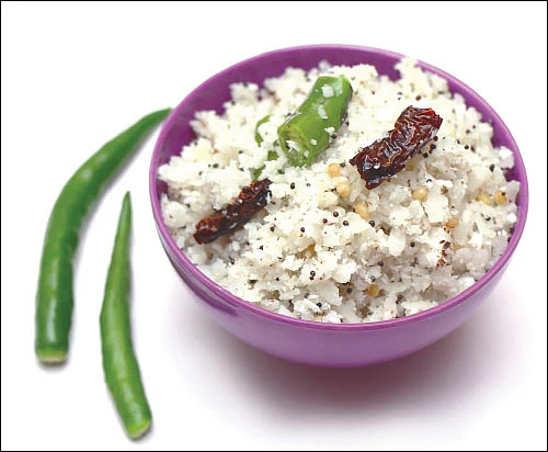 சித்திரை... அவல் பிரசாதம்!