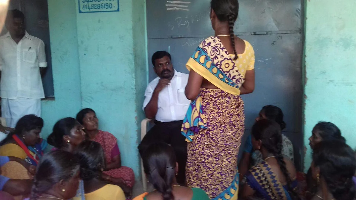 `மத நல்லிணக்கத்தைச் சீர்குலைக்கப் பார்க்கிறார்கள்!’ − பொம்மிநாயக்கன்பட்டியில் திருமாவளவன்