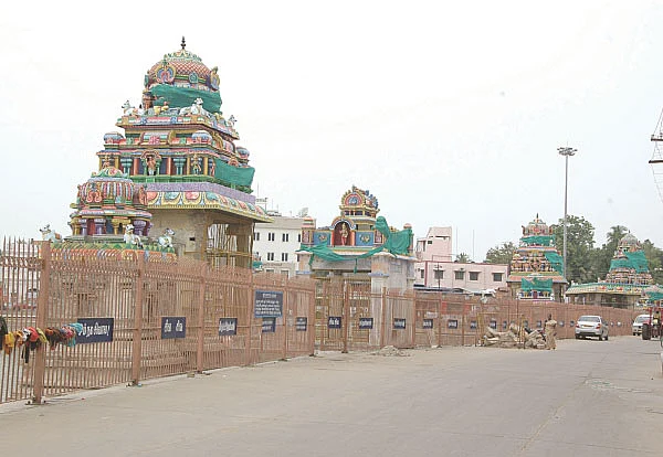 குடந்தையில் துறவியர் மாநாடு