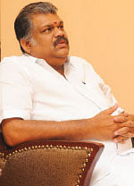 அலசி ஆராய்வது அப்பாடக்கர்!