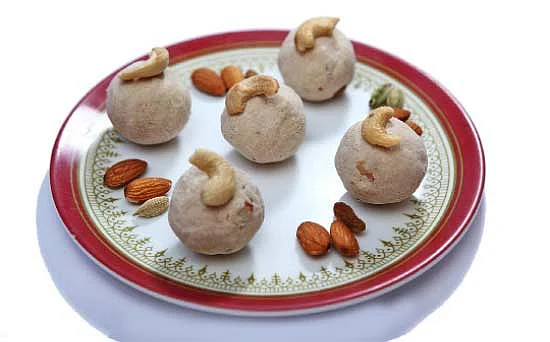 நலம் வாழ எந்நாளும் நட்ஸ்-டிரைஃப்ரூட்ஸ்