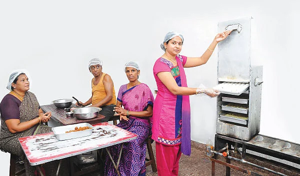 இட்லி, சேவை, கொழுக்கட்டை...ஆவி உணவுகள் ஒன்லி!