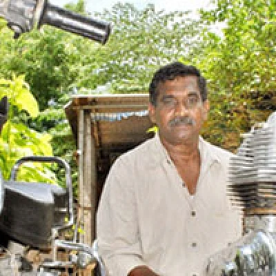 நம்ம ஊரு மெக்கானிக்" தஞ்சாவூர்
