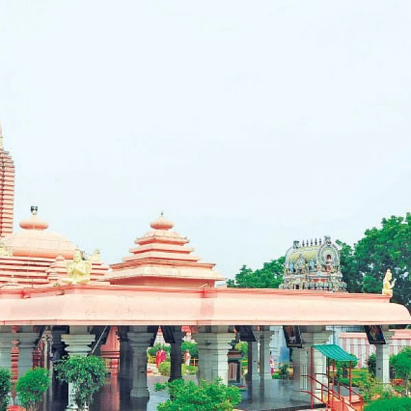 இரண்டு கோடி ரூபாயுடன் மாயமானாரா மடாதிபதி?