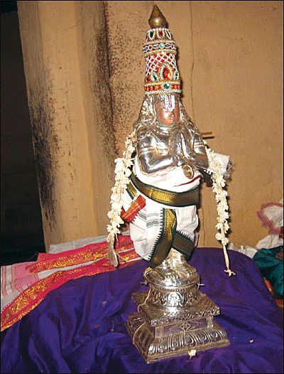 பெருமாளைப் பாடாத ஆழ்வார்!