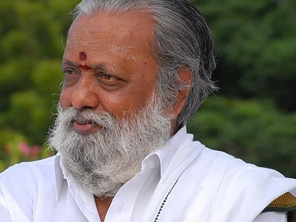 ``கொரோனாவிலிருந்து மீண்டுவிட்டோம்!'' - சாந்தா பாலகுமாரன்