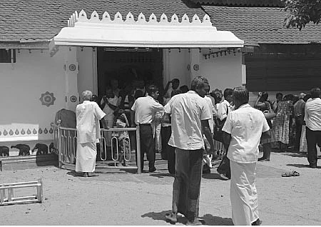 வந்த வாழ்வும் வளர் புகழும் கந்தன் செயலன்றோ!