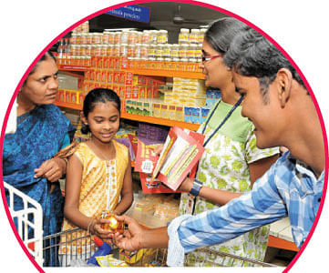 அசர வைத்த என் விகடன் ஆஃபர் விழா!