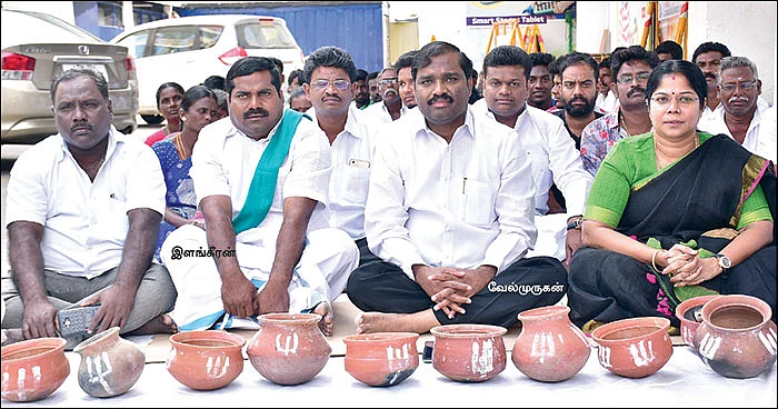 பயிர்க் காப்பீடு ரூ.340 கோடி பட்டை நாமம்?