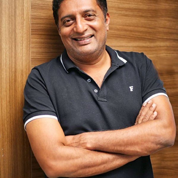 “கமல், ரஜினிக்கு ரசிகனாய் ஓட்டுப் போடமாட்டேன்!”