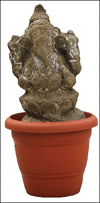 எக்கோ ஃப்ரெண்ட்லி பிள்ளையார்... ஒரே கல்லில் மூன்று மாங்காய்!