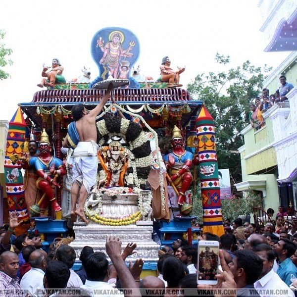 ஈசனுக்கே அன்னை... காரைக்கால் அம்மையாரைப் போற்றும் மாங்கனித் திருவிழா! #ManganiFestival
