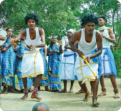 எம் மக்களின் வலிகளே எங்கள் பாடல் வரிகள்!