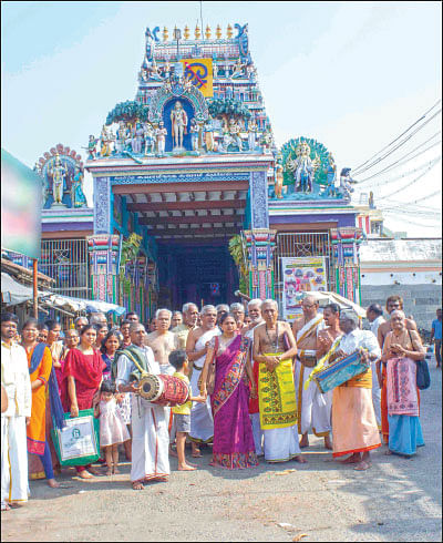 சுவாமிமலையில் படிபூஜை!