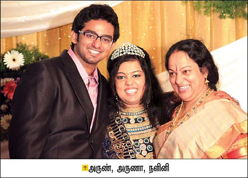 எல்லா அம்மாக்களின் கதையும் இதுதான்! - மகள் அருணா - அம்மா நளினி