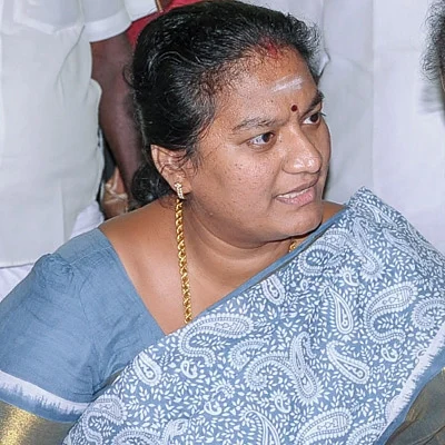மிஸ்டர் கழுகு : தாது... தூது... சசிகலா புஷ்பா!