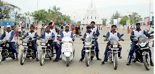 வி என்ஜாய் திஸ் ரைடு!