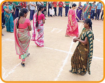 சுத்தி சுத்தி வந்தாங்க!