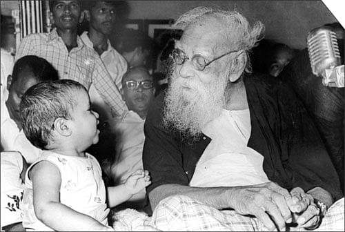 உயிர் மொழி - 25