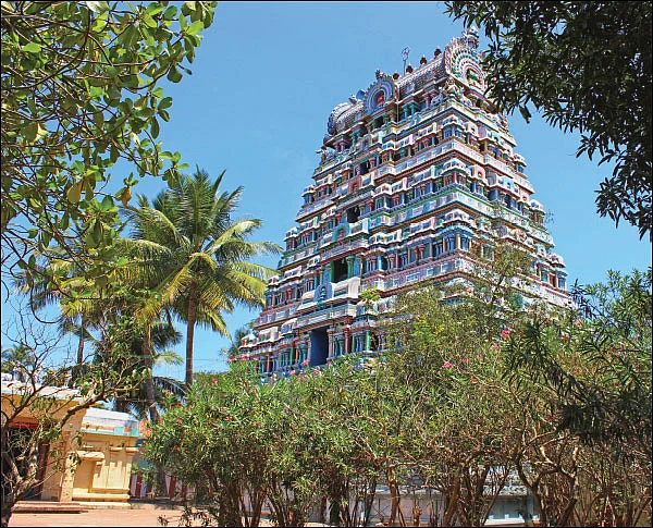 குறை தீர்க்கும் கோயில்கள் - 21 - எண்ணும் எழுத்தும் தரும் இன்னம்பூர் எழுத்தறி நாதர்!