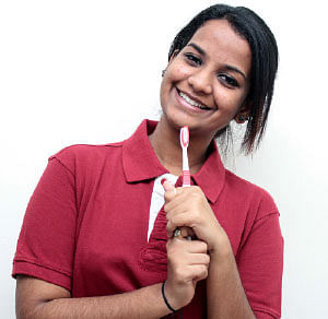பளிச் பற்களுக்கு...