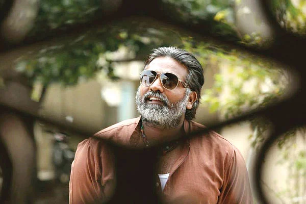 யாரோ to ஹீரோ - விஜய்சேதுபதி