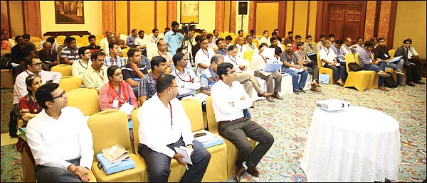 புல்லட் புரூப் இன்வெஸ்டிங்... நிபுணர்கள் சங்கமித்த முதலீட்டாளர்கள் கூட்டம்!