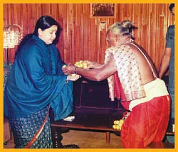 'இதோ.. எந்தன் தெய்வம்!’ - 3