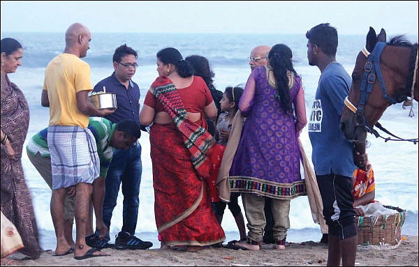 ஆசை - சுண்டலோ சுண்டல்!