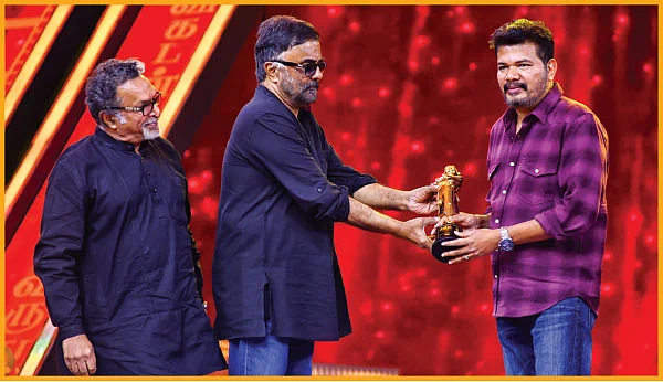 இது விகடன் மாஸ்!