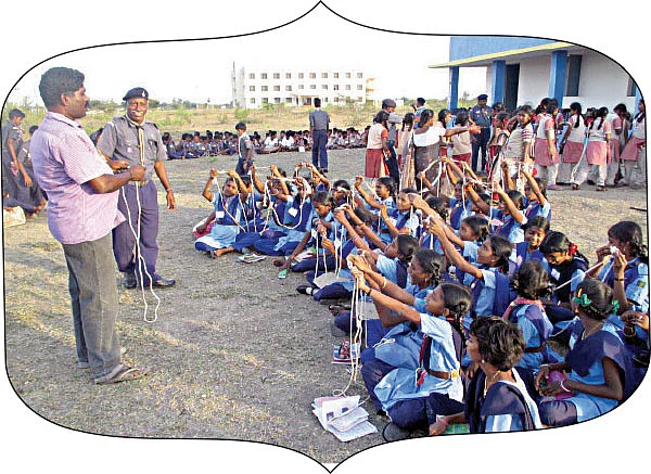 வாழ்வைப் படிப்போம் தேர்வை ஜெயிப்போம்!
