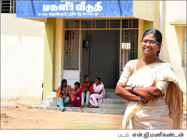 எழுத்துக்கு அப்பால் - தொகுப்பு: வெ.நீலகண்டன், விஷ்ணுபுரம் சரவணன்