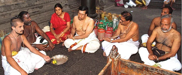 லட்சம் முறை ஸ்ரீருத்ர பாராயணம் கோடி முறை வில்வார்ச்சனை!
