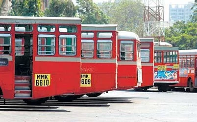 மும்பையில் பஸ் ஓட்டுனர்கள் ஸ்டிரைக்; மக்கள் அவதி!