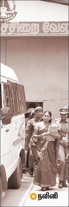 “மகளுக்காகக் காத்திருக்கிறேன்!”