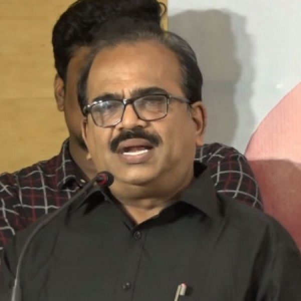 `ஆருயிர் மகன் ஆர்ஜே பாலாஜியின் வளர்ச்சிக்கு உதவ முடியாது!’ - நாஞ்சில் சம்பத்