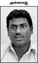 நான்காம் வகுப்பு சிறுமியை... பத்தாம் வகுப்பு மாணவன்!