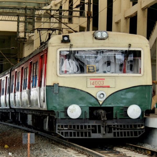 கடற்கரை - வேளச்சேரி பறக்கும் ரயில் சேவை