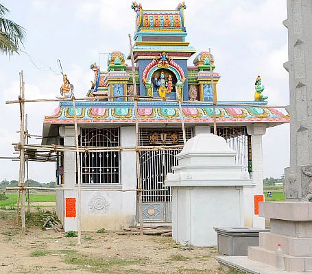 பிரிந்தவரையும் சேர்க்கும் பெருமாள் கோயில்...