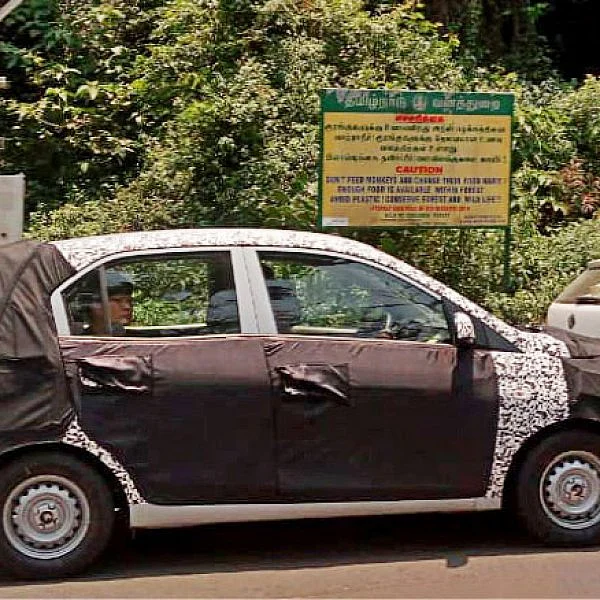 SPY PHOTO - ரகசிய கேமரா - டெஸ்ட்டிங்கில் புதிய சான்ட்ரோ... என்ன எதிர்பார்க்கலாம்?